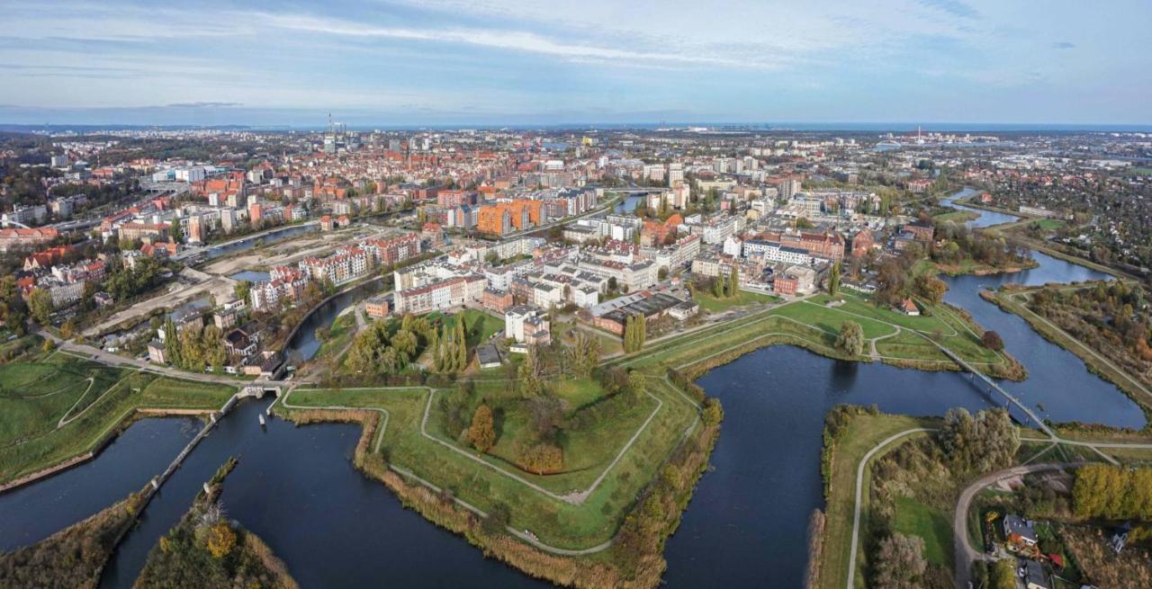 Patio Riverfront Aparthotel Gdańsk Exterior foto